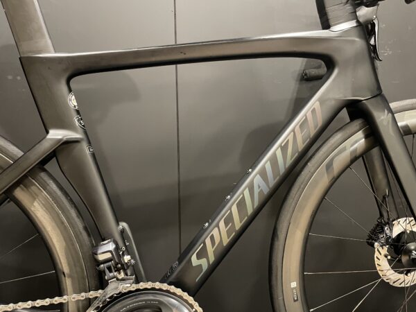 Specialized Venge Pro Di2 Carbon Disc Aero Road Bike 2020 - 54cm - Image 6