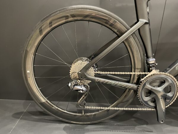 Specialized Venge Pro Di2 Carbon Disc Aero Road Bike 2020 - 54cm - Image 9