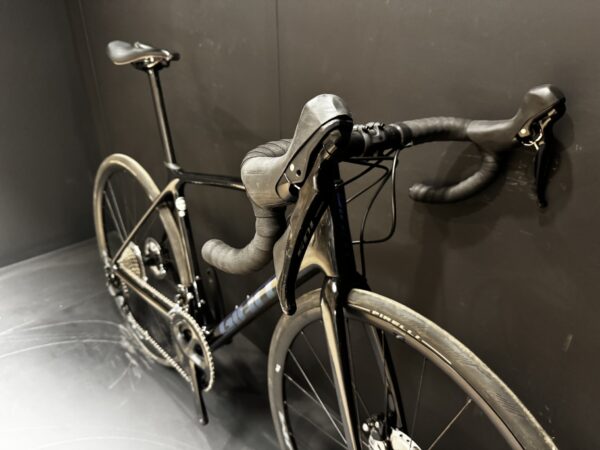 Giant TCR Advanced Pro 2 Carbon Disc Road Bike Medium - 2021 - Image 3
