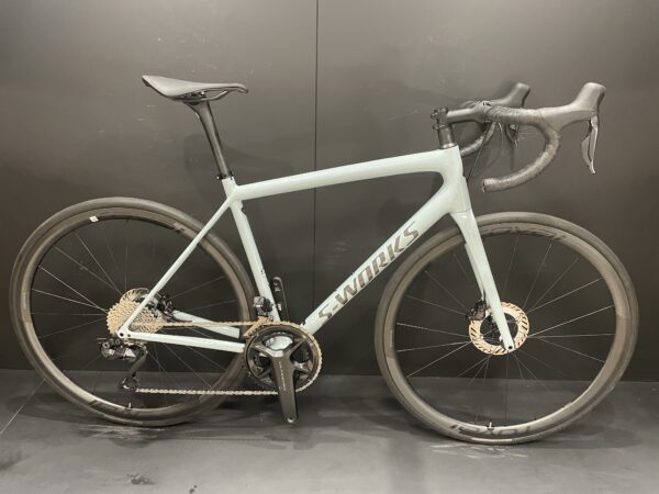 Specialized S-Works Aethos Dura-Ace Di2 Carbon Disc Road Bike 2025 - 56cm - 6.2Kg!