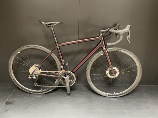 Specialized Aethos Expert Ultegra Di2 Disc Carbon Road Bike 2021 - 54cm
