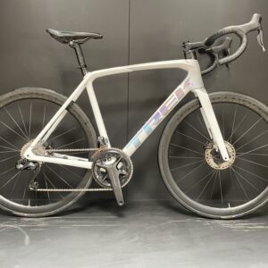Trek Emonda SL 7 Di2 Carbon Disc Road Bike 2023 - 56cm