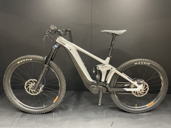 Giant Reign E+1 MX Pro FS E-MTB 2022 - Medium - 262 Miles - Image 15