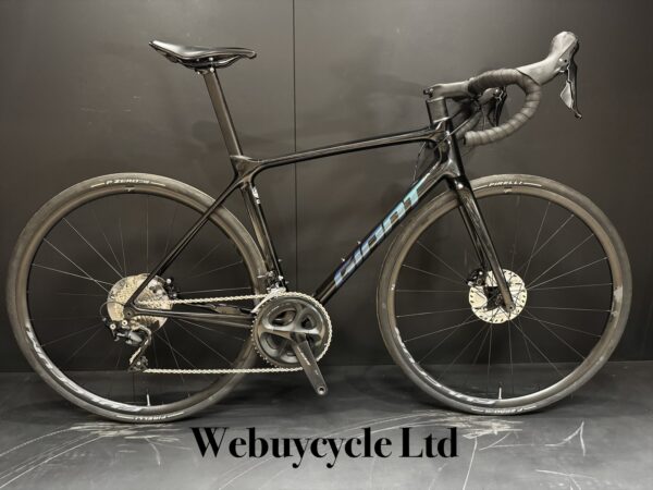 Giant TCR Advanced Pro 2 Carbon Disc Road Bike Medium - 2021