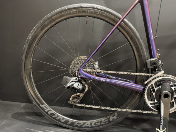 Trek Emonda SLR Project One AXS Carbon Disc Road Bike 2019 - 60cm - Image 7