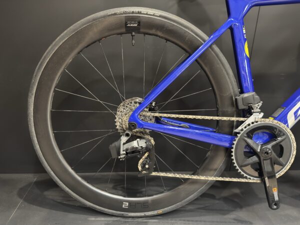 Giant Propel Advance 1 AXS Carbon Disc Road Bike 2024 - X-Small - Image 7