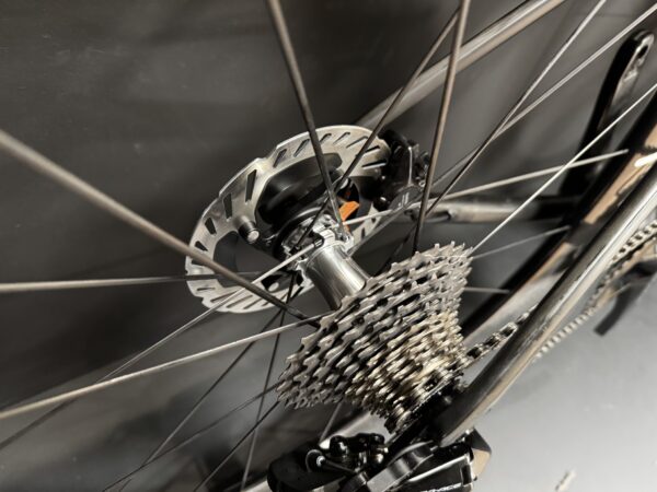 Specialized S-Works Tarmac SL8 Dura-Ace Di2 Carbon Disc Road Bike 2024 - 56cm - Image 8