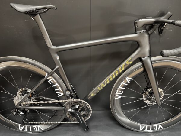 Specialized S-Works Tarmac SL8 Dura-Ace Di2 Carbon Disc Road Bike 2024 - 56cm - Image 11