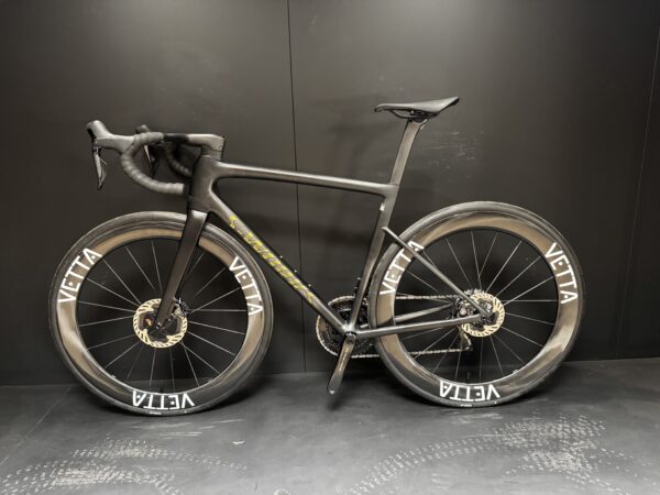 Specialized S-Works Tarmac SL8 Dura-Ace Di2 Carbon Disc Road Bike 2024 - 56cm - Image 13