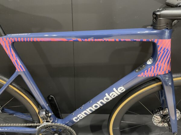 Cannondale Supersix Evo Hi-Mod Carbon Disc Road Bike 2021 - 58cm - Image 2