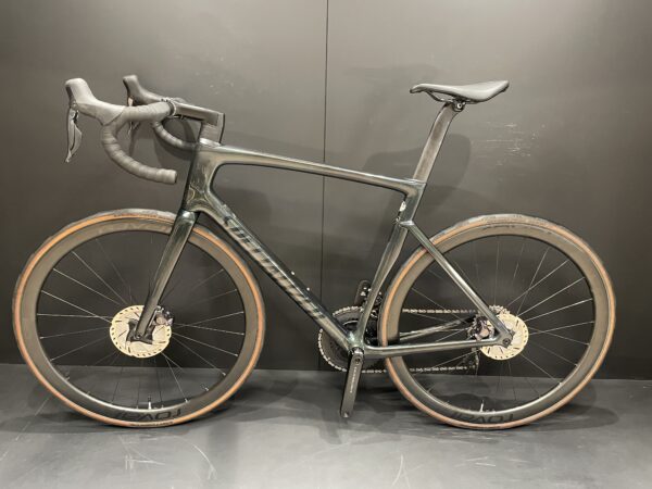Specialized Tarmac SL7 Expert Carbon Disc Road Bike 2023 - 58cm - Image 14