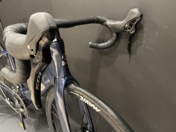 Ribble Ultra SL Sport 105 Carbon Disc Road Bike 2024 - Medium - Image 3