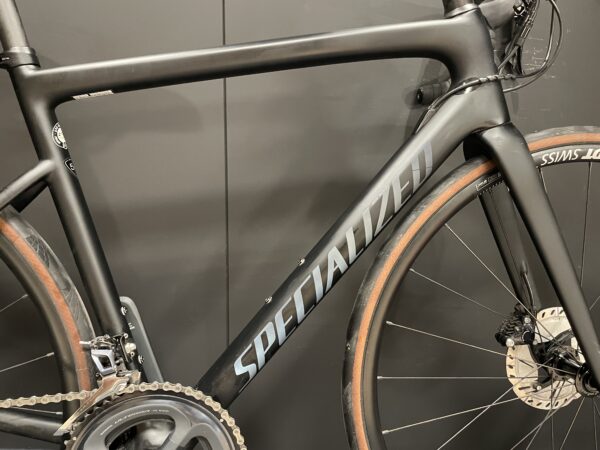 Specialized Tarmac Comp Carbon Disc Road Bike - 2019 - 54cm - Image 5