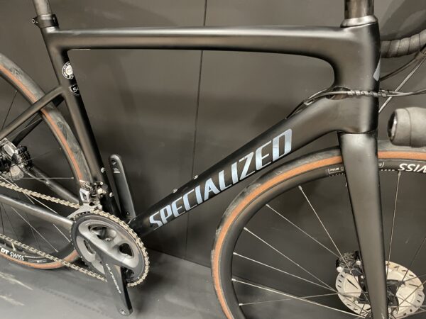 Specialized Tarmac Comp Carbon Disc Road Bike - 2019 - 54cm - Image 12
