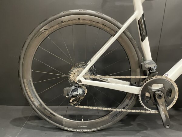 Colnago V3 Force AXS Carbon Disc Road Bike 2023 - 50s - Image 8
