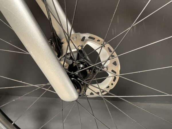 Cannondale Supersix EVO 3 105 Di2 Carbon Disc Road Bike 2024 - 51cm - Image 5