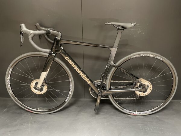 Cannondale Supersix EVO 3 105 Di2 Carbon Disc Road Bike 2024 - 51cm - Image 14