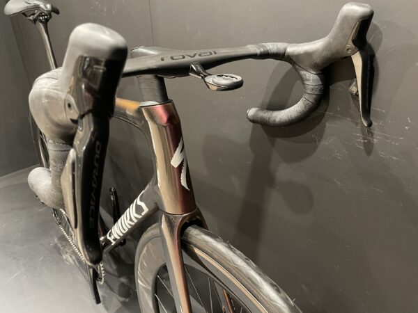 Specialized S-Works Tarmac SL8 Dura-Ace Di2 Carbon Disc Road Bike 2024 - 58cm - Image 3