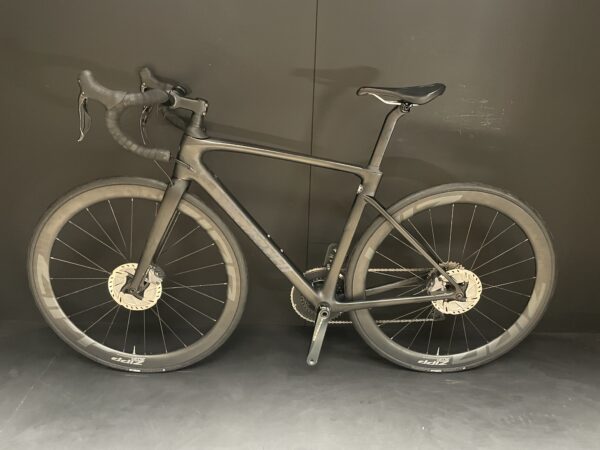 Specialized Roubaix Comp Di2 Zipp 303s Disc Carbon Road Bike 2020 - Medium 54cm - Image 14