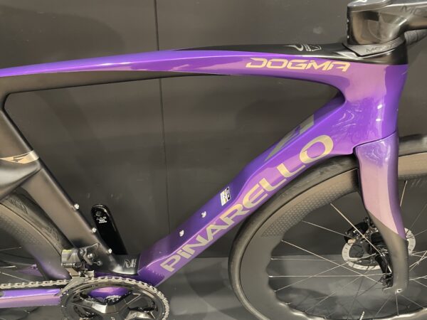 Pinarello Dogma F Dura-Ace Di2 Princeton Carbon Disc Road Bike 2023 - 54cm - Image 2