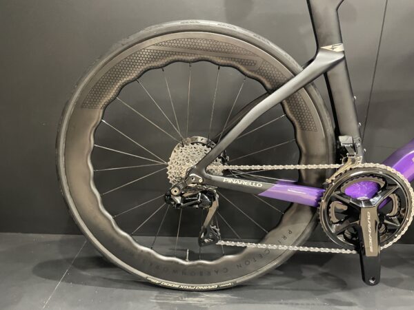 Pinarello Dogma F Dura-Ace Di2 Princeton Carbon Disc Road Bike 2023 - 54cm - Image 9