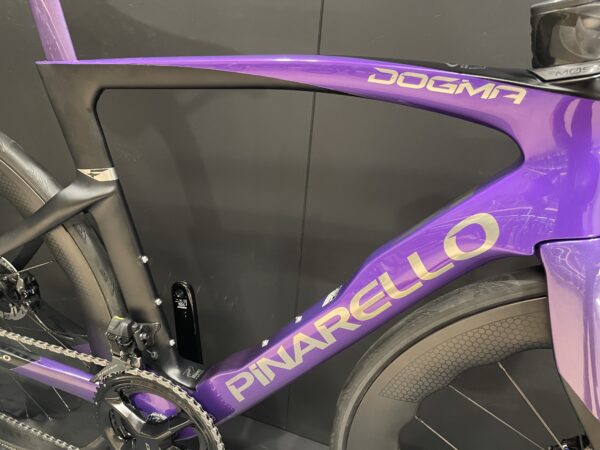 Pinarello Dogma F Dura-Ace Di2 Princeton Carbon Disc Road Bike 2023 - 54cm - Image 12