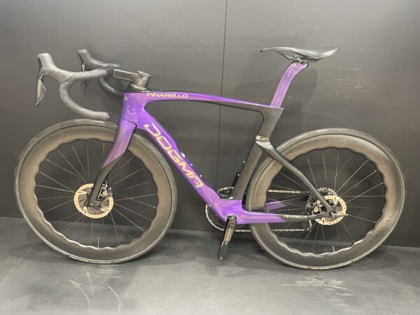 Pinarello Dogma F Dura-Ace Di2 Princeton Carbon Disc Road Bike 2023 - 54cm - Image 13