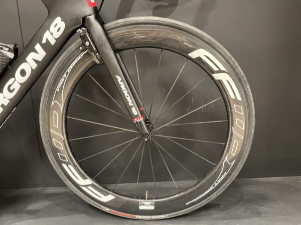 Argon 18 E-117 Carbon Di2 TT/Triathon Bike 2019 - Small - Image 4
