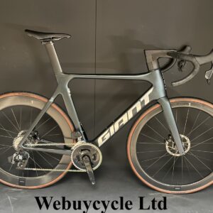 Giant Propel Advanced Pro 1 AXS & PM Carbon Disc Road Bike 2022 - M/L