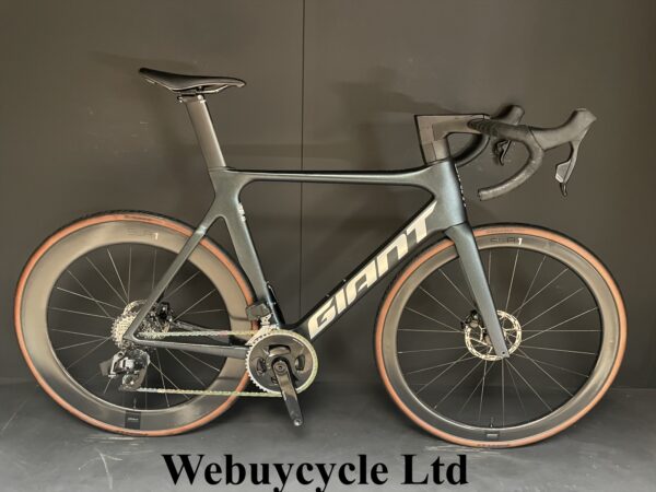 Giant Propel Advanced Pro 1 AXS & PM Carbon Disc Road Bike 2022 - M/L