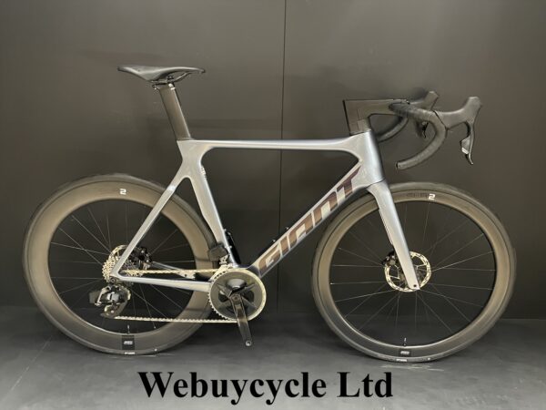 Giant Propel Advanced 1 AXS Disc Carbon Aero Road Bike 2022 - M/L