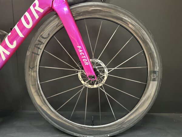 Factor Ostro V.A.M Carbon Disc Aero Road Bike Special Edition 2024 - 54cm - Image 4