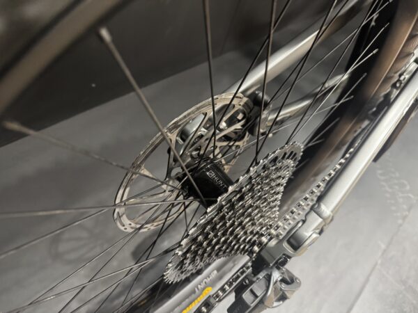 Commencal Meta SX 27 SRAM Eagle GX AXS EMTB 2021 - Large - 1162 Miles - Image 8