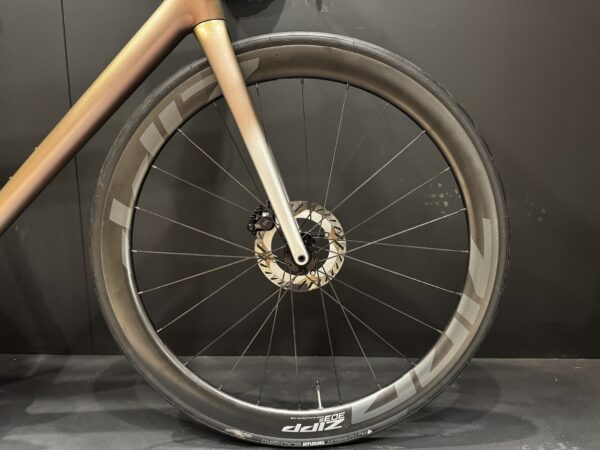 Specialized S-Works Aethos Shimano Ultegra Di2 Disc Carbon Road Bike 2021 - 61cm - 7kg!! - Image 3