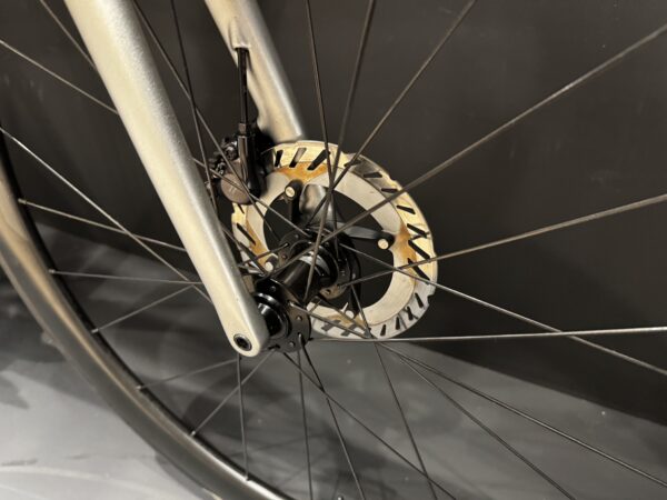 Specialized S-Works Aethos Shimano Ultegra Di2 Disc Carbon Road Bike 2021 - 61cm - 7kg!! - Image 4