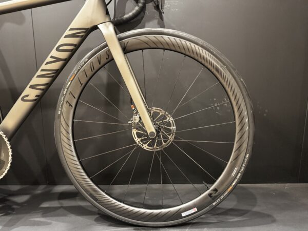 Canyon Endurace CF SLX 9.0 Carbon Disc Road Bike - Small - 2018 - Image 3