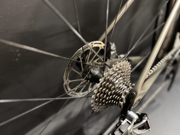 Canyon Endurace CF SLX 9.0 Carbon Disc Road Bike - Small - 2018 - Image 8