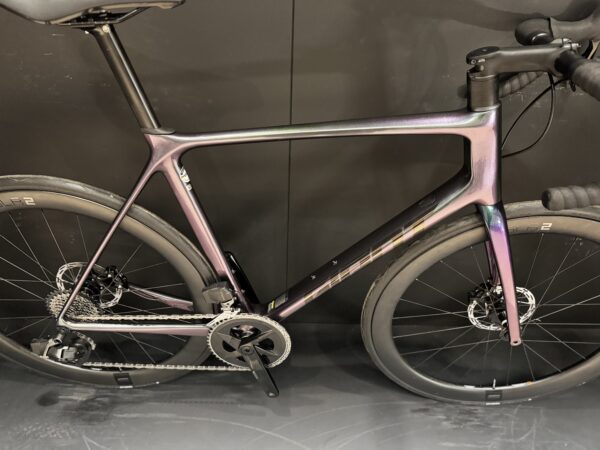 Giant TCR Advanced pro Carbon Disc Road Bike Rival AXS - Large - 2021 - Image 10