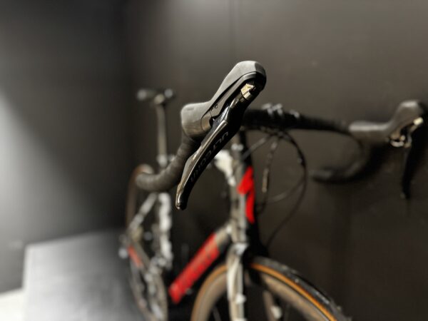 Specialized Tarmac Expert Ultegra Carbon Disc Road Bike - 2019 - 58cm - Image 2