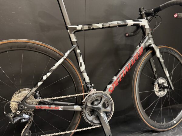 Specialized Tarmac Expert Ultegra Carbon Disc Road Bike - 2019 - 58cm - Image 9