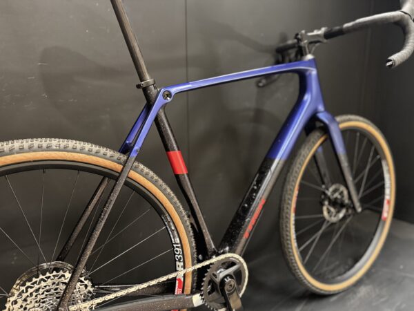 Trek Checkpoint SL6 Gen 3 Carbon Disc Gravel Bike - XL - 2025 - Upgraded - Image 9