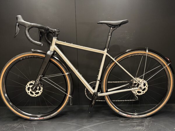 Orro Terra Ti Disc 105 Di2 Gravel Bike - X-Small - 2024 - Image 10