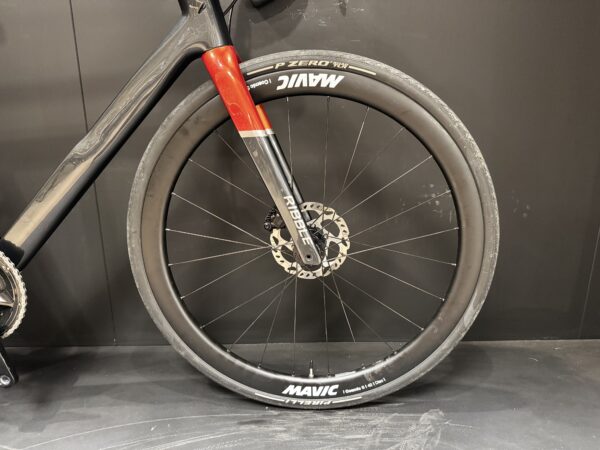 Ribble All-Road SL Pro 105 Di2 Carbon Disc Road Bike 2025 - XL - Image 3