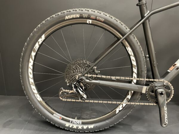 Canyon Exceed CF SL 8.0 SRAM XO Carbon Disc Hardtail MTB - 2020 - Large - Image 9