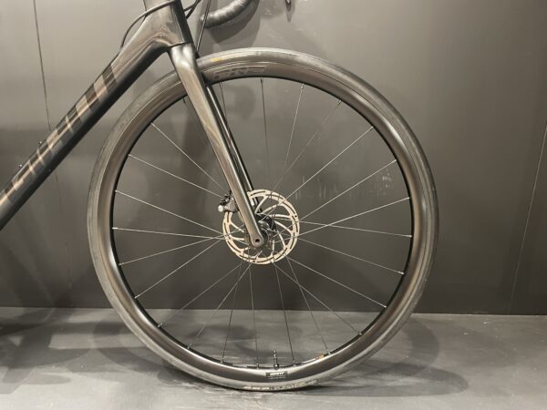 Giant TCR Advanced 1 Ultegra Carbon Disc Road Bike 2022 - Large - Image 4