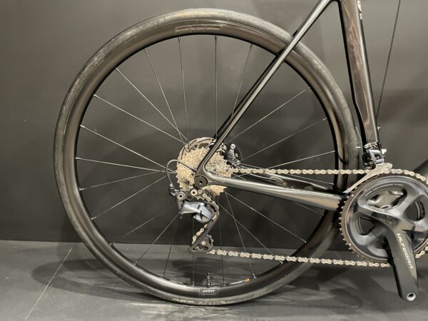 Giant TCR Advanced 1 Ultegra Carbon Disc Road Bike 2022 - Large - Image 9