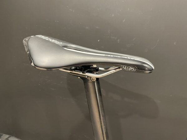 Giant TCR Advanced 1 Ultegra Carbon Disc Road Bike 2022 - Large - Image 11