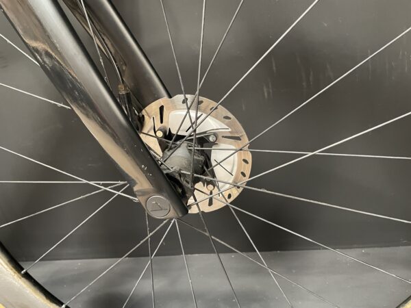 Canyon Aeroad CF SL 8.0 Carbon Disc Road Bike 2019 - 2XL - Image 5