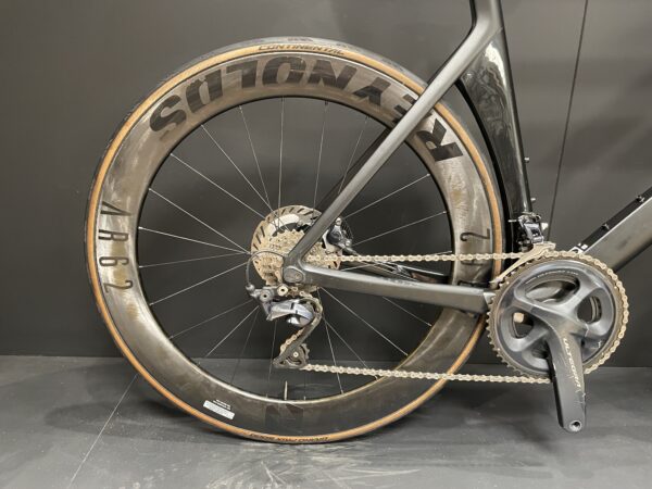 Canyon Aeroad CF SL 8.0 Carbon Disc Road Bike 2019 - 2XL - Image 9