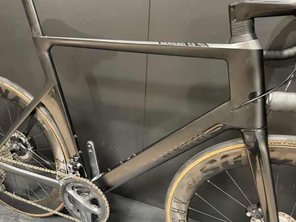 Canyon Aeroad CF SL 8.0 Carbon Disc Road Bike 2019 - 2XL - Image 12